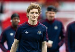 HLV Eddie Howe lên tiếng về tương lai Anthony Gordon