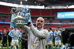Pep Guardiola cảnh báo Man City không được ảo tưởng