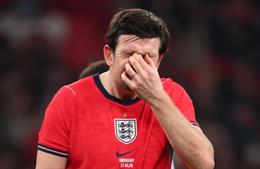 Mẹ Harry Maguire chỉ trích dữ dội Thomas Tuchel