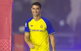 Cristiano Ronaldo là VĐV kiếm tiền tốt nhất thế giới năm 2026