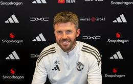 HLV Michael Carrick thận trọng trước chuyến hành quân tới sân Everton