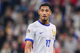 Deschamps trấn an người hâm mộ Pháp về tình trạng của Saliba