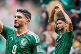Đằng sau giọt nước mắt của Raul Jimenez