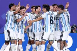 Messi sáng nhất lượt trận đầu tiên World Cup 2026