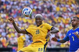 Moises Caicedo nói gì khi được hỏi về Xabi Alonso?