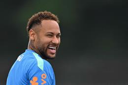 Roberto Carlos: “Sự trở lại của Neymar sẽ nâng tầm Brazil”