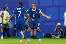 Kylian Mbappe & Ousmane Dembele: Song kiếm hợp bích!