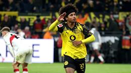 Barcelona tiến sát chữ ký Karim Adeyemi của Dortmund
