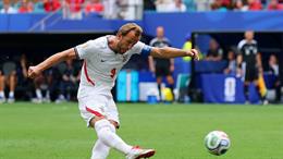 Harry Kane cân bằng thành tích của Wayne Rooney