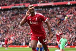 Gary Neville muốn MU chiêu mộ một cầu thủ của Liverpool