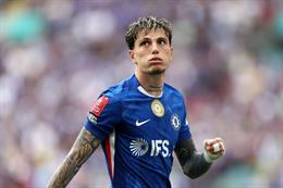 Alejandro Garnacho chuẩn bị cập bến Roma