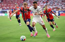 Morgan Rogers có thể đá chính trước Argentina
