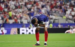 Kylian Mbappé và khoảnh khắc đánh rơi sự bất tử