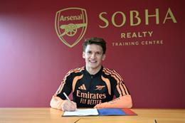 Arsenal chính thức công bố tân binh 34 triệu bảng