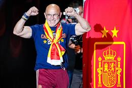 HLV De la Fuente: Bàn thắng của Ferran Torres làm tôi vỡ òa
