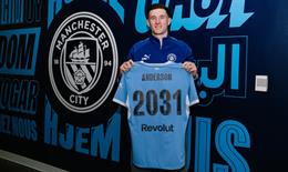 Manchester City trình làng 'bom tấn' Elliot Anderson