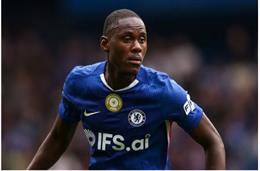 Como gửi lời đề nghị thứ 2 chiêu mộ cầu thủ Chelsea