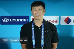 Động thái bất ngờ của HLV Kim Sang Sik