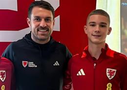 Arsenal đạt được thỏa thuận chiêu mộ thần đồng người Xứ Wales