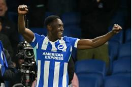 MU bị chỉ trích vì bán Danny Welbeck