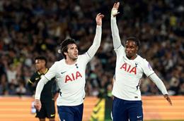 Chơi hơn người, Chelsea vẫn thua Tottenham