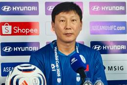 HLV Kim Sang Sik: ĐT Việt Nam buộc phải thắng Indonesia