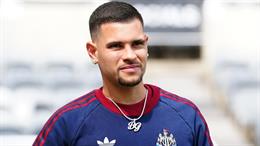 Arsenal bị từ chối đề nghị đầu tiên dành cho Bruno Guimaraes