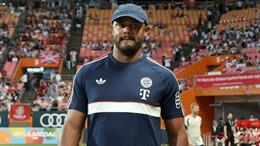 Kompany đặt mục tiêu giành cú ăn ba cùng Bayern Munich