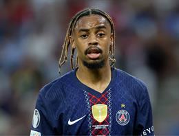 Chủ tịch PSG lên tiếng về tương lai Bradley Barcola