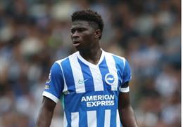 Newcastle nhắm mục tiêu của MU thay Bruno Guimaraes