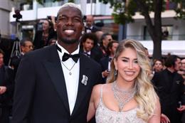 Vợ Paul Pogba lên tiếng đáp trả mạnh mẽ về tương lai của chồng