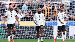 Neville chỉ ra vấn đề của Man United sau thất bại sốc trước Hull