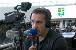 Gary Neville khuyên MU nên chiêu mộ thêm hai cầu thủ