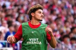 Julian Alvarez mắc sai lầm và đang phải chịu hậu quả