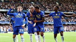 Chelsea chỉ kiểm soát bóng 25% trước Brighton