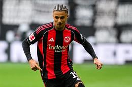 Leeds chiêu mộ cầu thủ nhanh nhất lịch sử Bundesliga với giá 26 triệu bảng