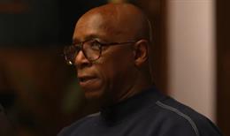 Ian Wright thất vọng với kế hoạch chuyển nhượng của Arsenal