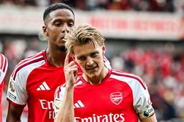 Arsenal quật ngã Chelsea: Khí chất của nhà vô địch