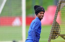 Rashford trở lại tập luyện, Shaw và De Ligt được cho nghỉ