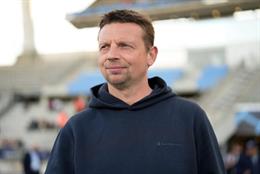 Tiểu sử HLV Stephane Dumont là HLV của CLB Troyes