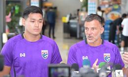 HLV Anthony Hudson bỏ ngoài tai chỉ trích, lý giải việc không gọi Theerathon Bunmathan