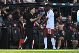 HLV Andoni Iraola dùng sao trẻ Liverpool làm hình mẫu cho Isak
