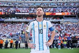 Scaloni: Giờ là thời điểm thích hợp để Messi chia tay Argentina