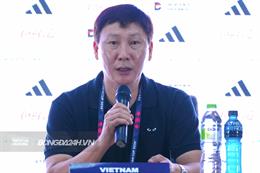 HLV Kim Sang Sik lo lắng về chấn thương của Xuân Son