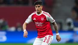 Arsenal nhận tin kém vui của hậu vệ Piero Hincapie