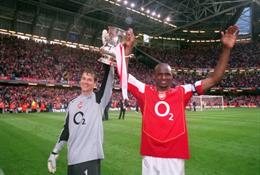 Vì sao Patrick Vieira từ chối chuyển MU?