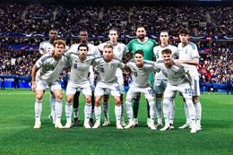 Roberto Mancini tin ĐT Italia tiếp tục tiến bộ sau trận hòa Pháp