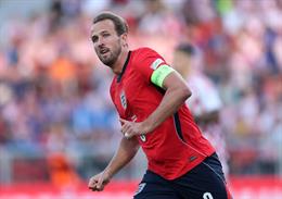 Harry Kane lí giải phong độ xuất sắc của hàng công ĐT Anh