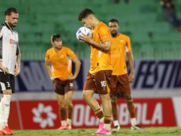HAGL thắng trận đầu tại V.League nhờ sai lầm của Quế Ngọc Hải
