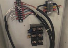 Sự cố về dàn đèn buộc trận Long An - Cần Thơ phải đá sớm